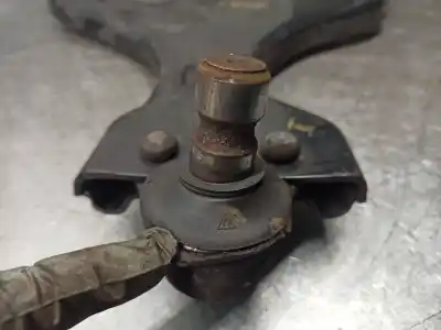 Pezzo di ricambio per auto di seconda mano braccio di sospensione anteriore sinistro inferiore per mercedes-benz vito (w639) basic, combi 2.1 cdi riferimenti oem iam   