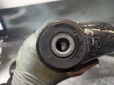 Pezzo di ricambio per auto di seconda mano braccio sospensione inferiore anteriore destro per mercedes-benz vito (w639) basic, combi 2.1 cdi riferimenti oem iam   