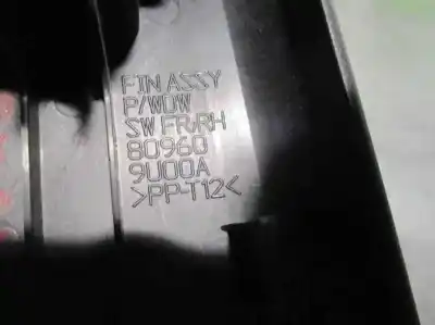 Peça sobressalente para automóvel em segunda mão botão / interruptor elevador vidro dianteiro direito por nissan note (e11e) 1.4 cat referências oem iam 809609u00a  