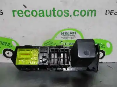 Pezzo di ricambio per auto di seconda mano controllo specchio per nissan note (e11e) 1.4 cat riferimenti oem iam 684859u100  