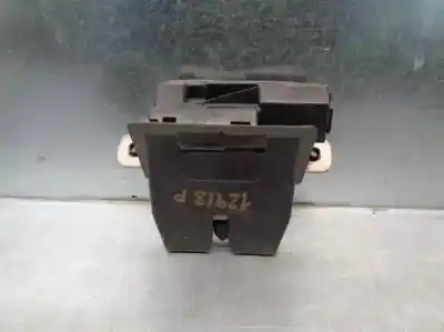 Автозапчастина б/у замок багажника / ворот для ford fiesta (cb1) motor 1.6 ltr. - 70 kw tdci cat посилання на oem iam 8a61a442a66bc  