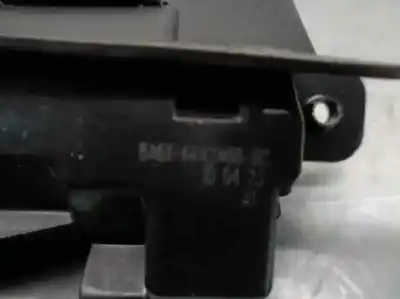 Автозапчастина б/у замок багажника / ворот для ford fiesta (cb1) motor 1.6 ltr. - 70 kw tdci cat посилання на oem iam 8a61a442a66bc  