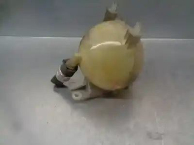 Second-hand car spare part coolant expansion tank for citroen c4 picasso avatar oem iam references 9684527680  9654310780