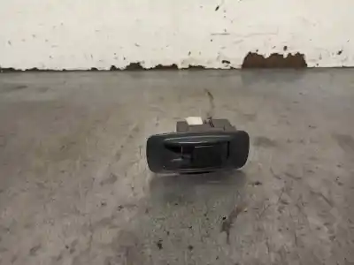 Автозапчасти б/у выключатель переднего правого окна за toyota rav 4 ii (_a2_) 2.0 d 4wd (cla20_ cla21_) ссылки oem iam 