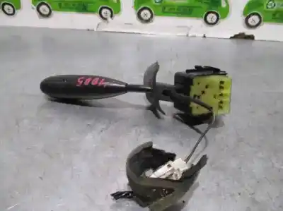 Pezzo di ricambio per auto di seconda mano comando pulito per daewoo evanda (klal) 2.0 riferimenti oem iam 96327932  5083301000