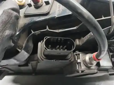 Автозапчасти б/у правая фара за audi a6 c5 avant (4b5, 4b6) 2.5 tdi ссылки oem iam 4b0941471  