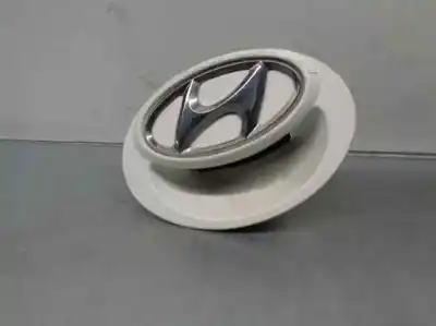 Peça sobressalente para automóvel em segunda mão puxador exterior de mala por hyundai i20 i (pb, pbt) 1.4 crdi referências oem iam 817211j020