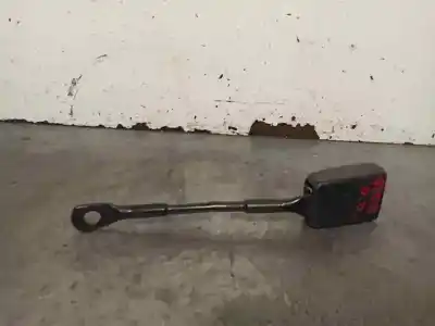 Pezzo di ricambio per auto di seconda mano gancio cintura anteriore destro per toyota proace 2.0 turbodiesel cat riferimenti oem iam 3254450