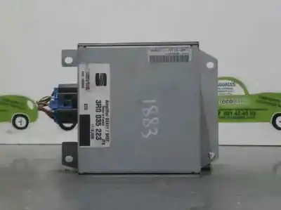 Pezzo di ricambio per auto di seconda mano amplificatore d'antenna per seat exeo berlina (3r2) style riferimenti oem iam 3r0035223