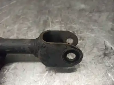 Автозапчастина б/у задній лівий нижний рычаг для lexus is 200 (ds2/is2) 220d посилання на oem iam 4874030110  