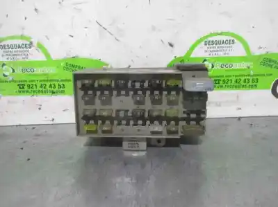 Peça sobressalente para automóvel em segunda mão caixa de fusíveis e relés por chrysler voyager (es) 2.5 se referências oem iam 4527075