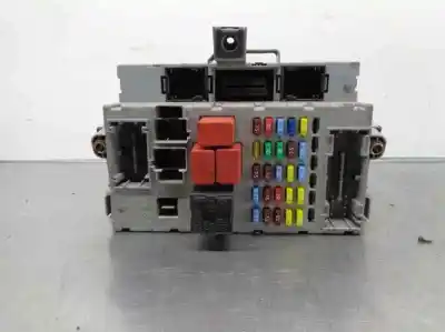 Second-hand car spare part fuse box unit for fiat idea (135) (2004->) 1.3 jtd oem iam references 51754986