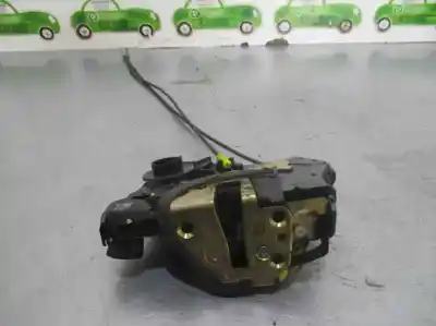 Автозапчастина б/у замок передніх дверей лівий для toyota avensis (_t25_) 2.2 d-4d (adt251_) посилання на oem iam   