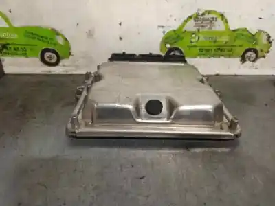 Recambio de automóvil de segunda mano de centralita motor uce para opel vivaro a furgoneta (x83) 1.9 dti (f7) referencias oem iam h0m8200051609  0281010633