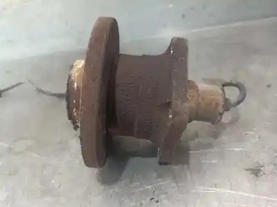 Second-hand car spare part rear left knuckle for skoda superb i (3u4) 1.9 tdi oem iam references 8e0501611j  8e0501611j