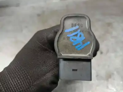 Автозапчастина б/у котушка запалювання для audi a4 avant (8e5) 1.8 20v посилання на oem iam 0040102043  