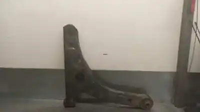 Pezzo di ricambio per auto di seconda mano braccio sospensione inferiore anteriore destro per ford transit mod.2000 caja abierta ft 350 2.4 largo riferimenti oem iam yc153a052am