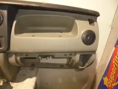 Peça sobressalente para automóvel em segunda mão tablier por renault mascott 3.0 diesel referências oem iam 8200188560  