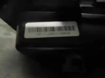 Автозапчасти б/у левая задняя внутренняя ручка за ssangyong korando 2.0 td cat ссылки oem iam 72411034100  