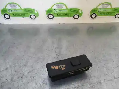 Peça sobressalente para automóvel em segunda mão botão / interruptor elevador vidro dianteiro direito por volvo serie 440 2.0 cat referências oem iam 467827