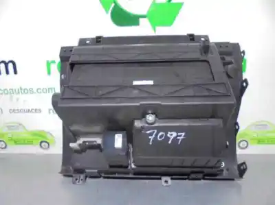 Second-hand car spare part glove compartment for ssangyong korando 2.0 td cat oem iam references 7772034001  