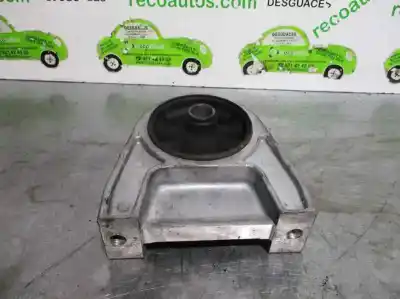 Second-hand car spare part engine support for ssangyong korando (ck) 2.0 e-xdi oem iam references 2073034200  