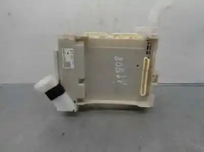 Peça sobressalente para automóvel em segunda mão caixa de fusíveis e relés por lexus ct (zwa10_) 200h (zwa10_) referências oem iam 8273076030