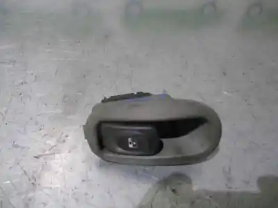 Second-hand car spare part RIGHT FRONT POWER WINDOW SWITCH for RENAULT SCENIC RX4 (JA0)  OEM IAM references 7700432962  