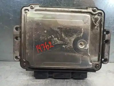 Автозапчастина б/у ебу контролер двигуна для renault scenic ii 1.9 dci diesel посилання на oem iam 8200305678  0281011275