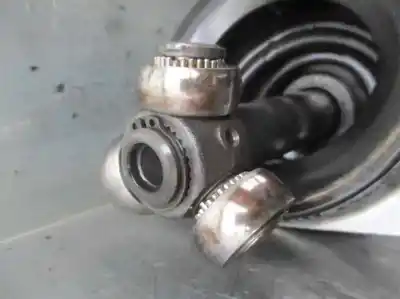 Peça sobressalente para automóvel em segunda mão transmissão dianteira esquerda por renault scénic i monospace (ja0/1_, fa0_) 1.9 dti (ja1u) referências oem iam 7700112116  