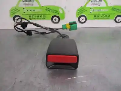 Pièce détachée automobile d'occasion boucle de ceinture de sécurité avant gauche pour dacia sandero ii 1.5 dci références oem iam 878172680r  