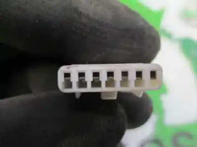 Peça sobressalente para automóvel em segunda mão espelho retrovisor esquerdo por fiat idea (135) 1.4 referências oem iam   