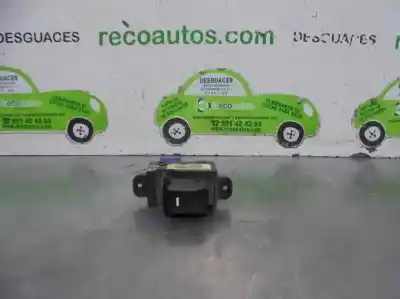 Peça sobressalente para automóvel em segunda mão botão / interruptor elevador vidro traseiro direito por kia rio 1.1 crdi cat referências oem iam 935801w010