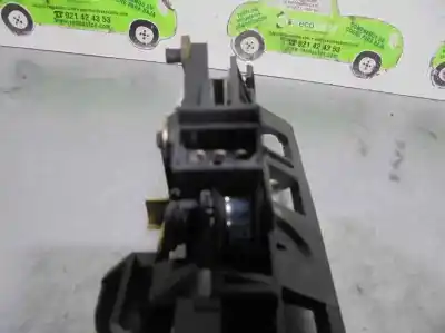 Автозапчасти б/у внешняя ручка ворот за audi a3 (8l) 1.9 tdi ссылки oem iam 8d9827576  