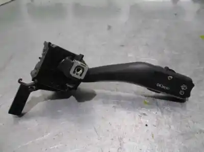 Peça sobressalente para automóvel em segunda mão comutador de limpa vidros por seat leon (1p1) 2.0 tdi 16v referências oem iam 1k0953519a