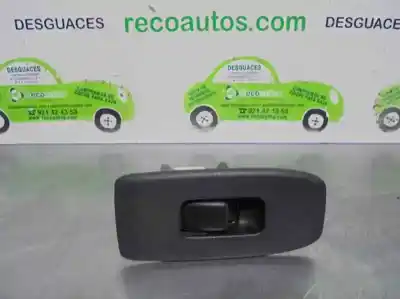 Peça sobressalente para automóvel em segunda mão BOTÃO / INTERRUPTOR ELEVADOR VIDRO TRASEIRO ESQUERDO por MITSUBISHI MONTERO (V60/V70)  Referências OEM IAM MR445659  