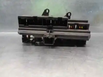 Second-hand car spare part fuse box unit for bmw serie 7 (e65/e66) 3.0 turbodiesel cat oem iam references 61136900582  