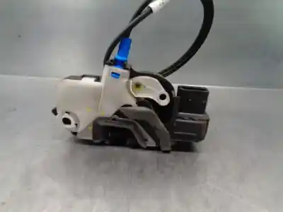 Second-hand car spare part front right door lock for opel astra j (p10) 1.6 cdti (68) oem iam references 133725  
