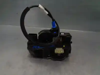 Peça sobressalente para automóvel em segunda mão fechadura da porta dianteira direita por opel astra j (p10) 1.6 cdti (68) referências oem iam 133725