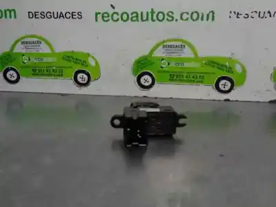 Second-hand car spare part right front power window switch for nissan qashqai / qashqai +2 i (j10, nj10, jj10e) 1.5 dci oem iam references 25411jd000   Second-hand car spare part right front power window switch for nissan qashqai / qashqai +2 i (j10, nj10, jj10e) 1.5 dci oem iam references 25411jd000