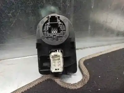 Автозапчасти б/у управление светом за nissan qashqai / qashqai +2 i (j10, nj10, jj10e) 2.0 a las 4 ruedas ссылки oem iam 96912jd60a  