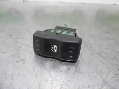 Peça sobressalente para automóvel em segunda mão botão / interruptor elevador vidro dianteiro direito por dacia logan ambiance referências oem iam 
