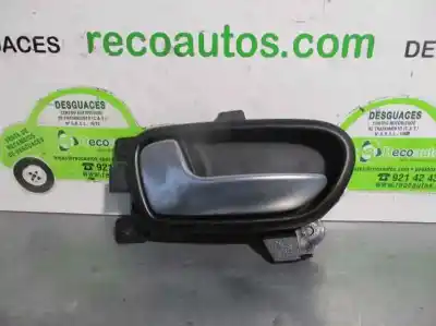 Peça sobressalente para automóvel em segunda mão puxador interior traseiro esquerdo por kia carens iv 1.6 gdi referências oem iam 83613rp000