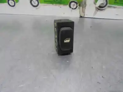 Second-hand car spare part rear right power window switch for peugeot 307 break/sw (s2) 2.0 16v hdi fap cat (rhr / dw10bted4) oem iam references 96360166xt