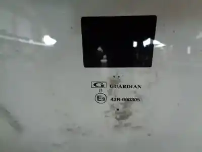 Pezzo di ricambio per auto di seconda mano parabrezza per opel astra h berlina 1.7 16v cdti riferimenti oem iam 43r000305  