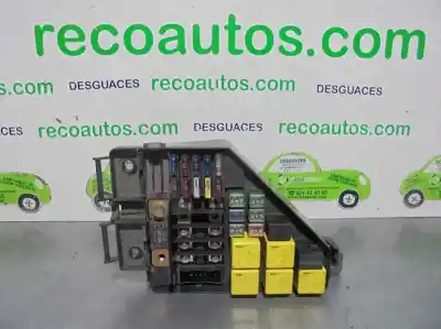 Second-hand car spare part FUSE BOX UNIT for MG SERIE 25 (RF)  OEM IAM references YQE103720  