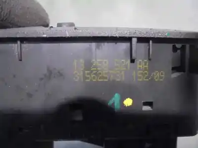 Peça sobressalente para automóvel em segunda mão botão / interruptor elevador vidro dianteiro esquerdo por opel corsa d (s07) 1.2 (l08 l68) referências oem iam 13258521aa  