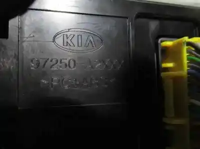 Second-hand car spare part climate control for kia pro cee´d (jd) 1.4 crdi 90 oem iam references 97250a2xxx  