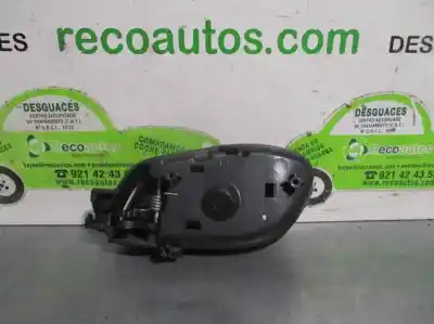 Second-hand car spare part interior right front handle for kia pro cee´d (jd) 1.4 crdi 90 oem iam references 82620a2000lef  