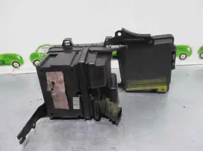 Recambio de automóvil de segunda mano de CAJA RELES / FUSIBLES para SAAB 9-5 FAMILIAR  referencias OEM IAM 5243290  